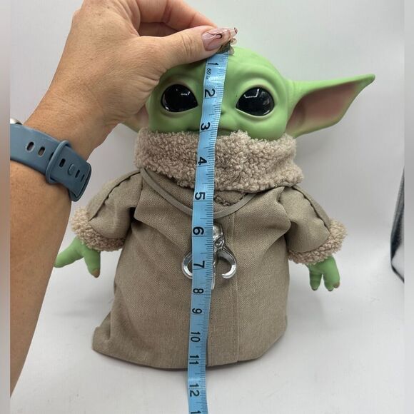 Baby Yoda Star Wars The Mandalorian The Child Premium Plush - Picture 10 of 11